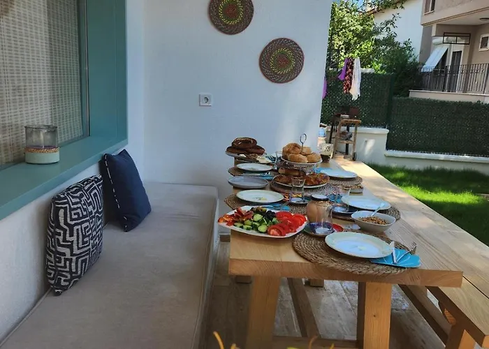 Nunu Garden Urla